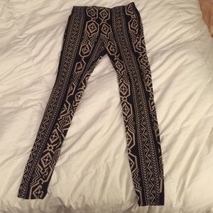 Printed gold & black leggings