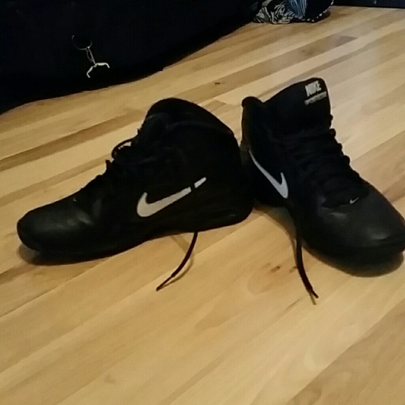 Nike air visi pro 3 high top shoes