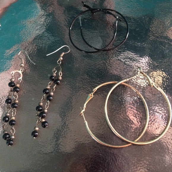 Jewelry - Picture 2 of 4