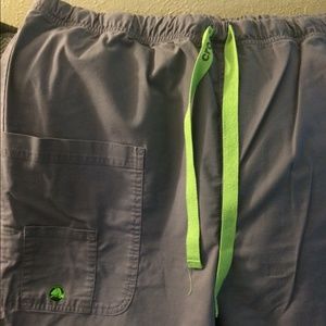 Gray Crocs scrub pants- large tall