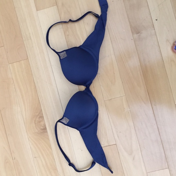 Bra - Picture 1 of 4