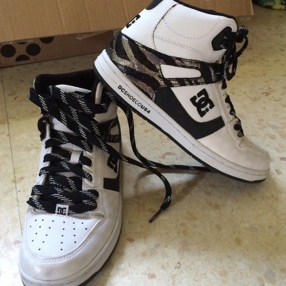 DC women's high tops