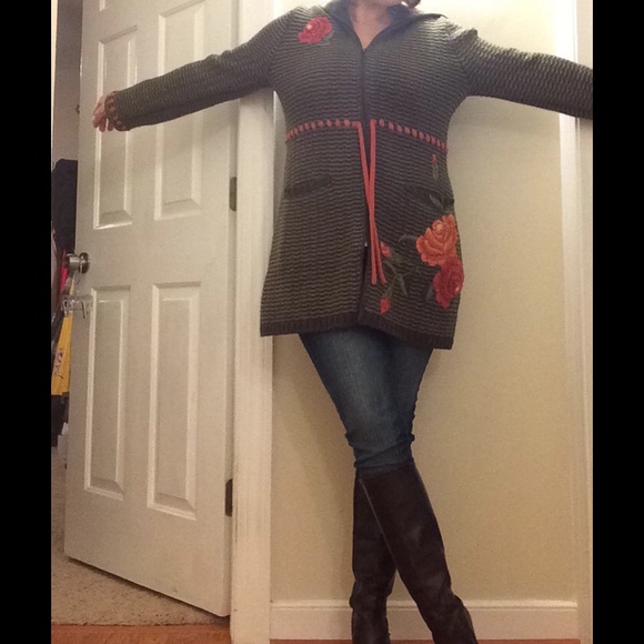 Cabi Sweater Coat bundled - Picture 2 of 4