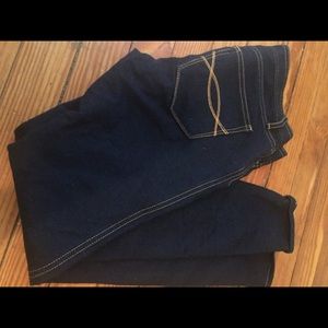 Abercrombie & Fitch  skinny jeans