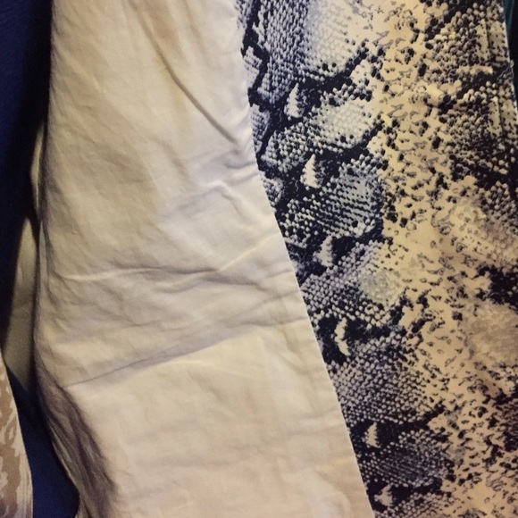 Snakeskin print Summer jacket by Ann Trinity - Picture 4 of 4