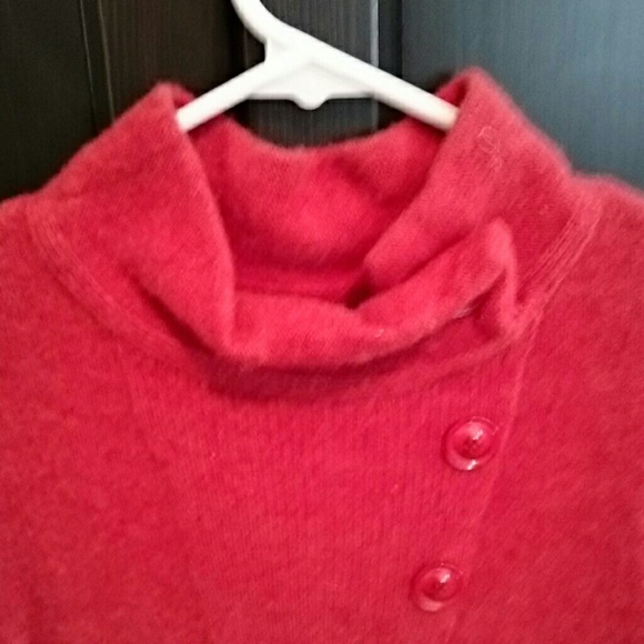 Sweater - Picture 3 of 3