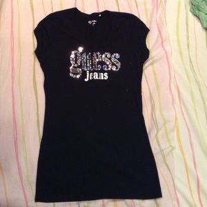 Black guess t-shirt