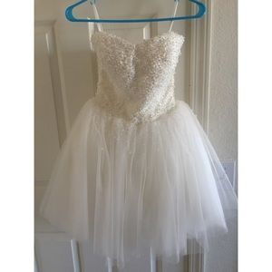 White Pearl Short Dress