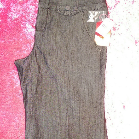 NWT black Authentic denim shorts - Picture 2 of 4