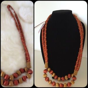 ❗️2. Garland Statement Necklace