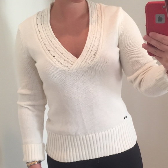 CONVERSE ONE STAR NWOT Ivory V-Neck Sweater Size S