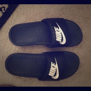 Nike Benassi Slide