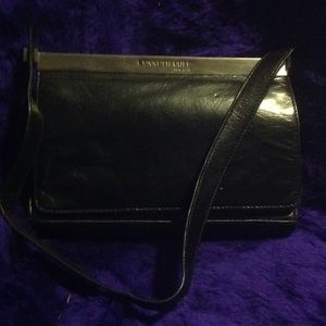 KENNETH COLE BLACK LEATHER PURSE