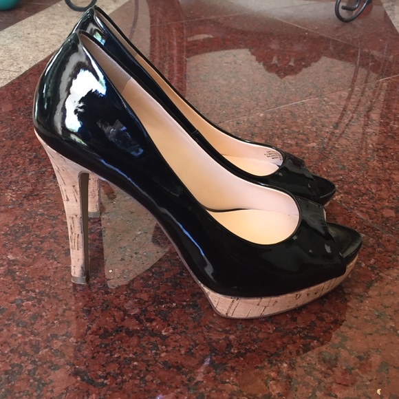 Guess peep toe heels - Picture 2 of 4