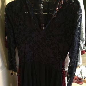 Skater dress with lace sleeves and collar