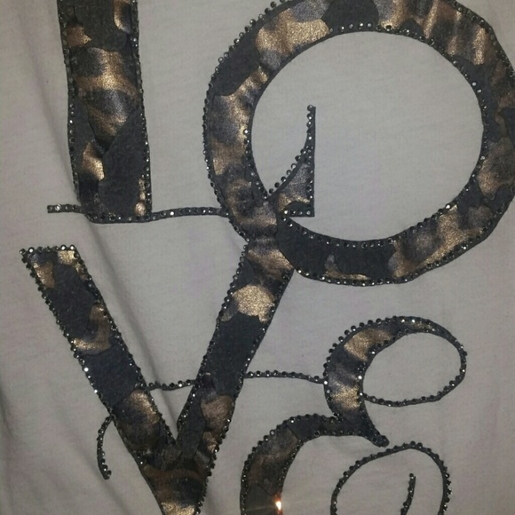 Guess Cheetah and Rhinestone T-Shirt Preowned - Picture 3 of 4