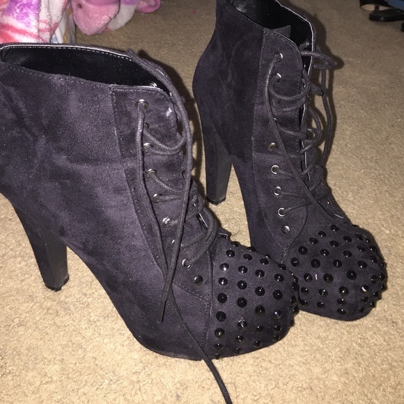 Cute black suede studded booties