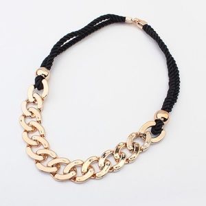 FINAL PRICE: Gal Gold Chain Necklace.