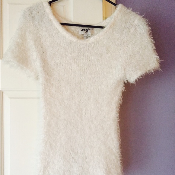 Very nice soft sweater shirt