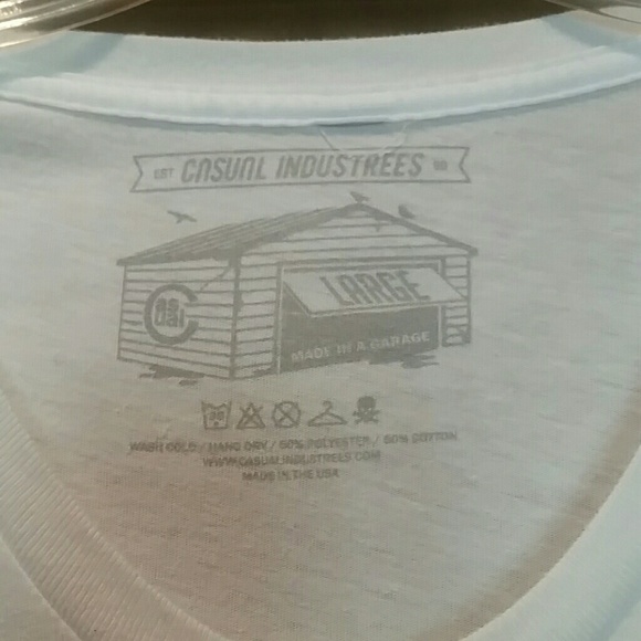 Casual industrees tee - Picture 2 of 3
