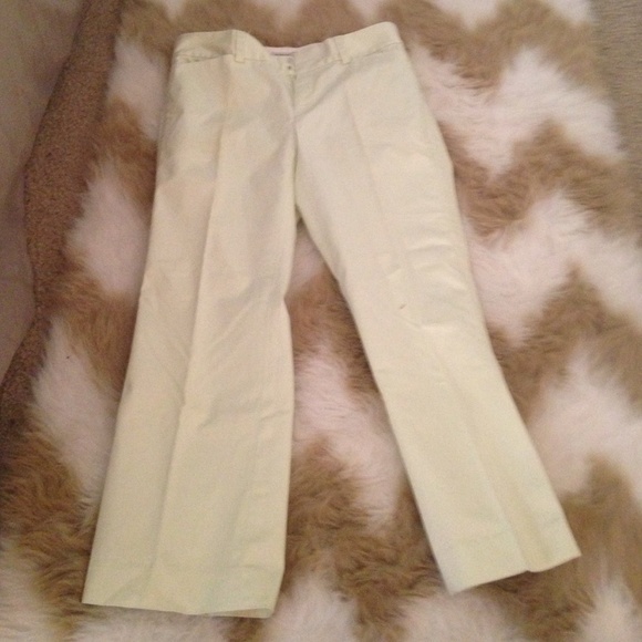 Banana republic crop pant in key lime.