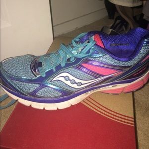 Saucony Guide 7 Women's Running Shoe