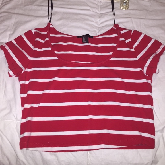 Red crop top for cheap! XXI