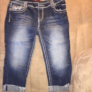 Amethyst Capris dark blue stonewashed