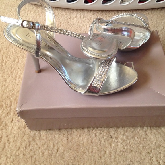 Heels !! - Picture 1 of 3