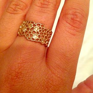Chloe and Isabel Honeycomb Ring