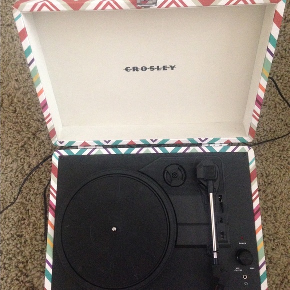 crosley urban outfitters record player