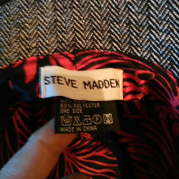 Steve Madden women's wool hat black/white - Picture 3 of 3