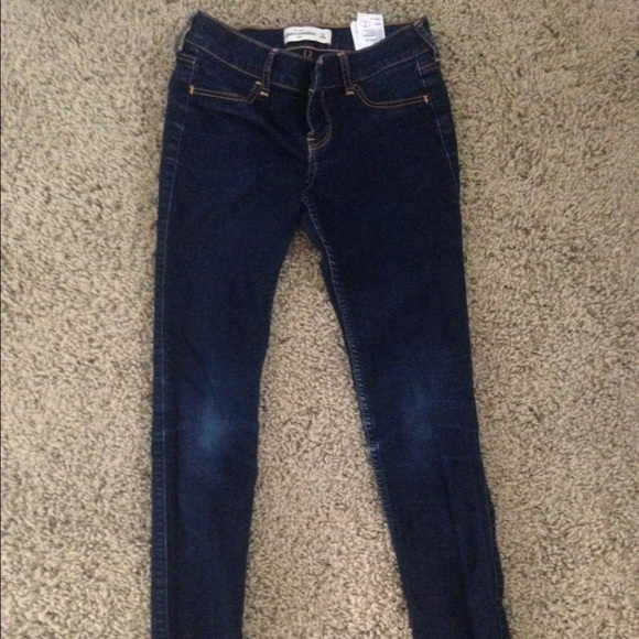 abrocrombie kids dark wash pants