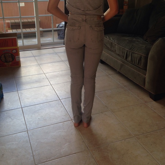 Modeling😊💖 - Picture 3 of 3