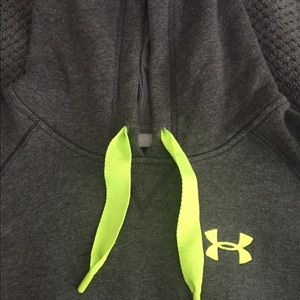 Under armour sweatshirt ladies