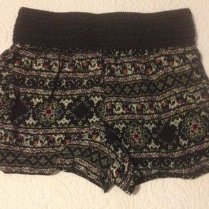 Flowy shorts