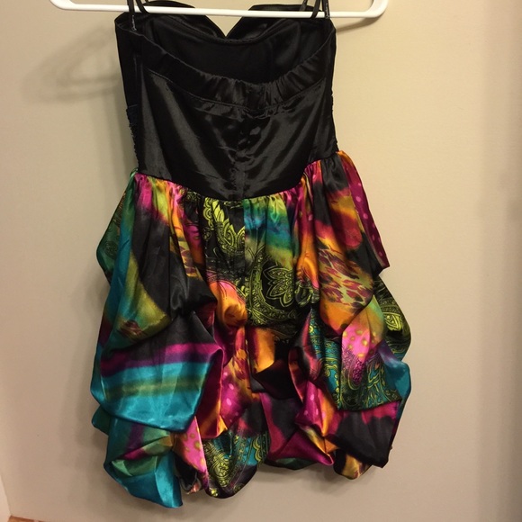 Beautiful Multi-Color Formal Dress - Picture 3 of 4