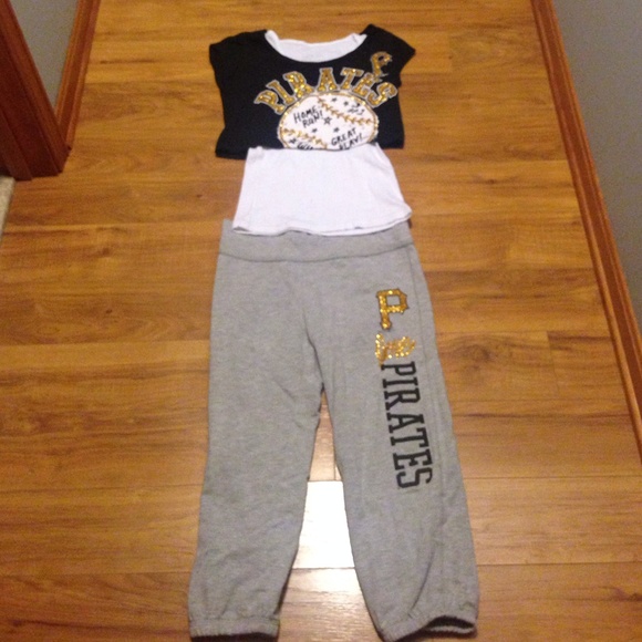 Pittsburgh pirates outfit from Justice! Size 12