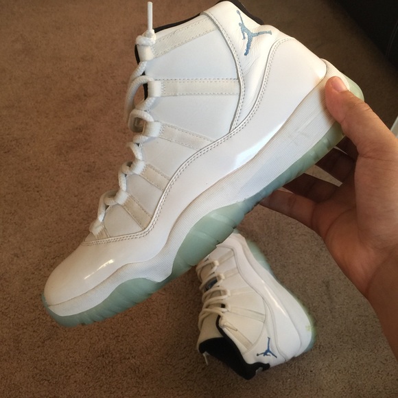 Columbia 11s