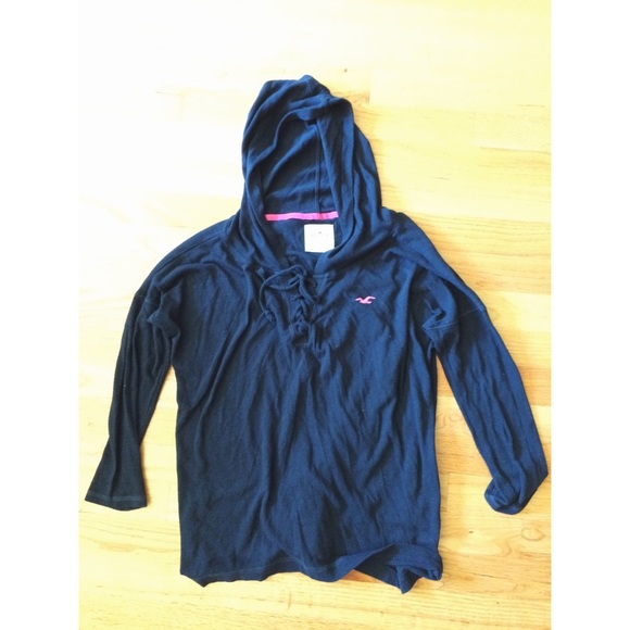 Hollister pullover hoodie