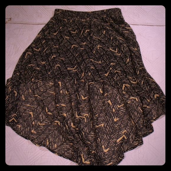 Black & Tan tribal high low skirt - size medium