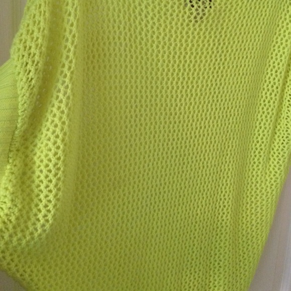 Shirt - Picture 3 of 3
