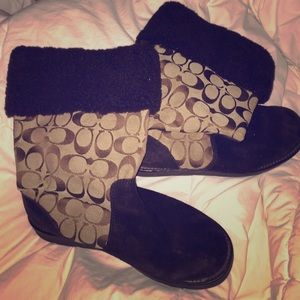 Brown Coach winter boots with brown lambs wool top