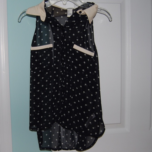 Forever 21 Polka Dotted Sheer Collared Button Down - Picture 1 of 4