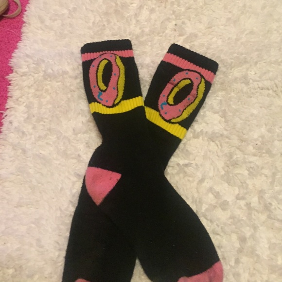OF SOCKS - Picture 2 of 2