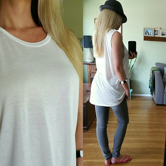 RESERVED Simple White Muscle Tank - Picture 2 of 3