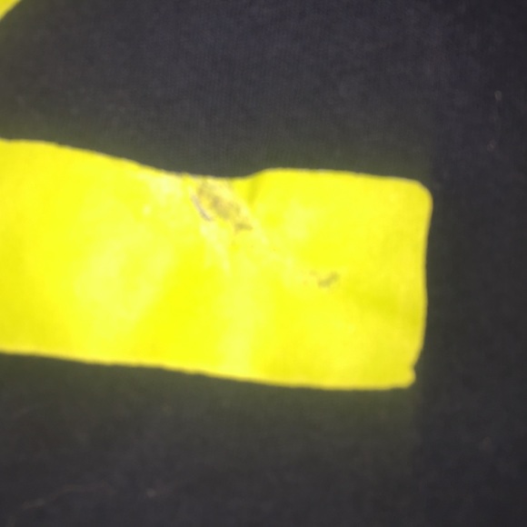 HOLLISTER SHIRT - Picture 2 of 2