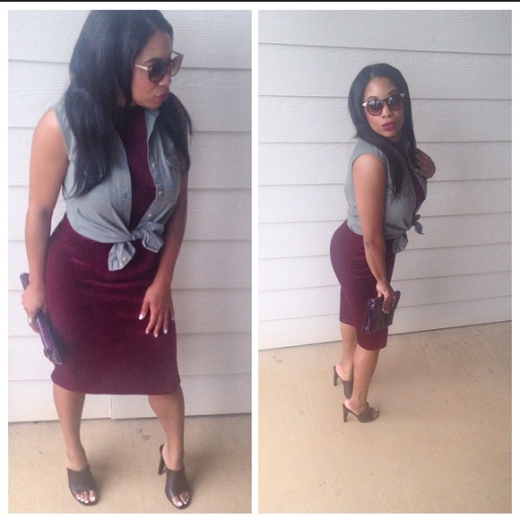 Oxblood sleeveless dress