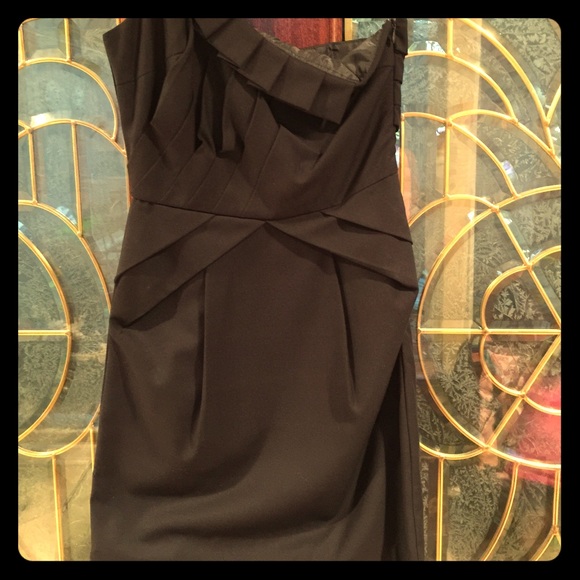 Gorgeous Navy semi formal dress, very classy