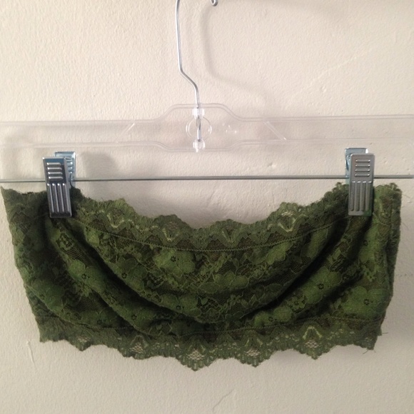 Dark green flowered lace bandeau